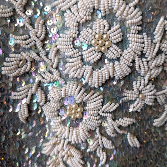 Vintage Regalia Imports Sequin Tank White Floral Beads on Blue Wool L - Picture 9 of 16
